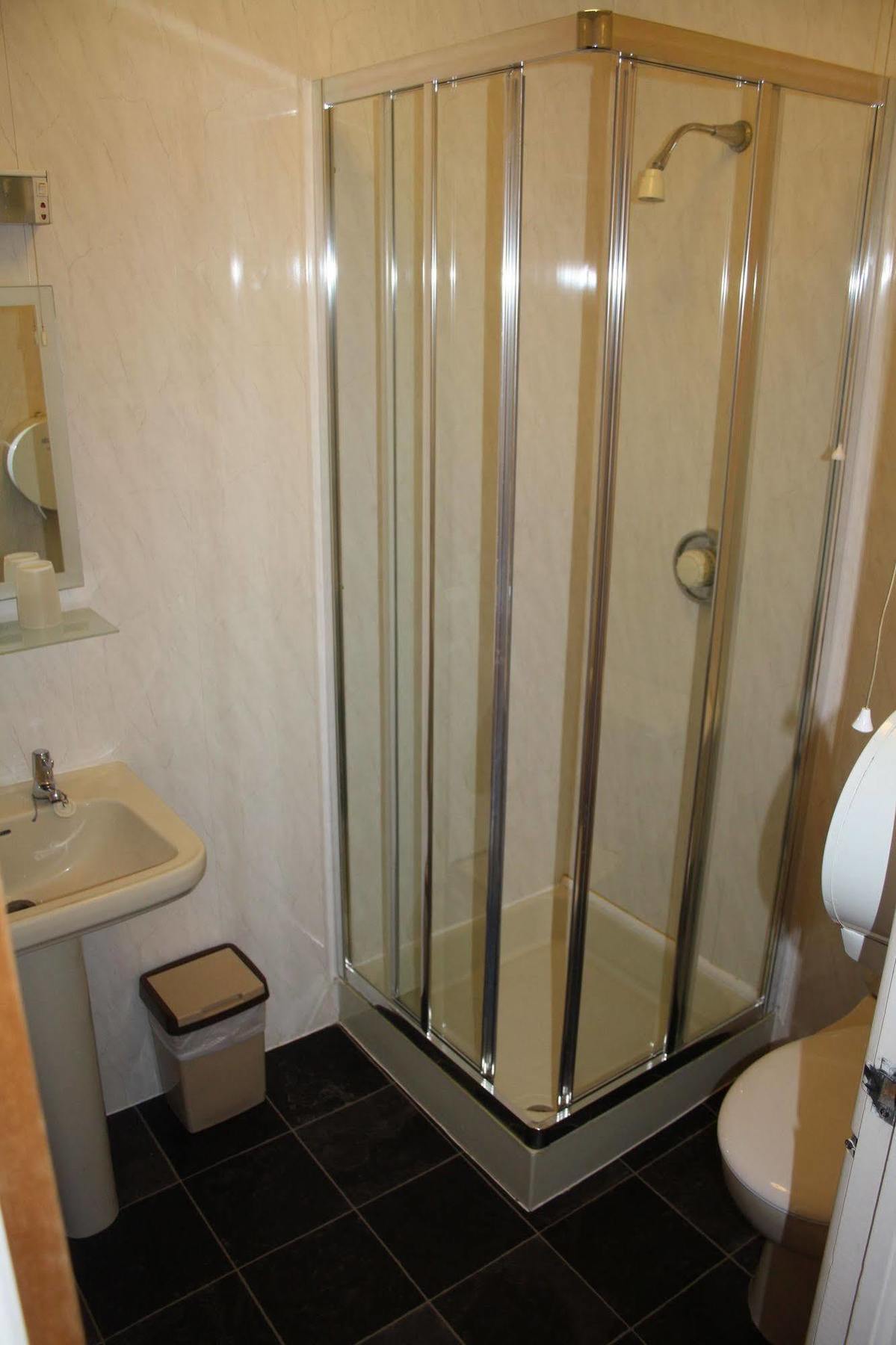 Monterey Beach Hotel 리탬 세인트 앤스 외부 사진